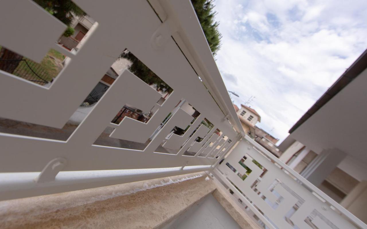 Aria Di Sale Bed and Breakfast Martinsicuro Exteriör bild