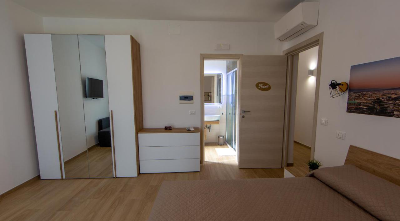 Aria Di Sale Bed and Breakfast Martinsicuro Exteriör bild