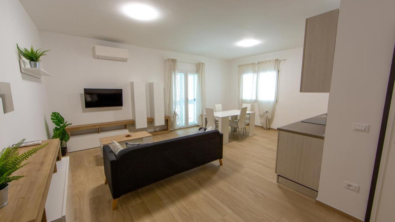 Aria Di Sale Bed and Breakfast Martinsicuro Exteriör bild