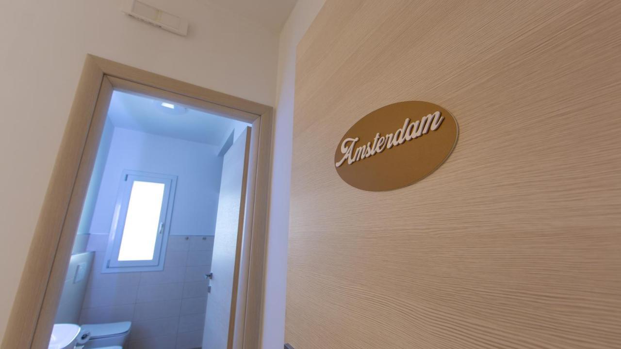 Aria Di Sale Bed and Breakfast Martinsicuro Exteriör bild
